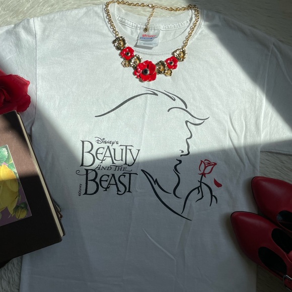 Vintage Hanes Disney beauty and the beast graphic tee - Picture 1 of 17